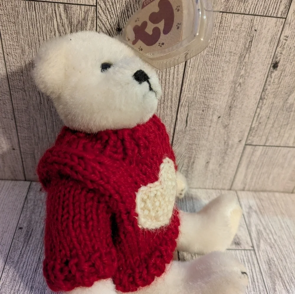 Ty adorable bear